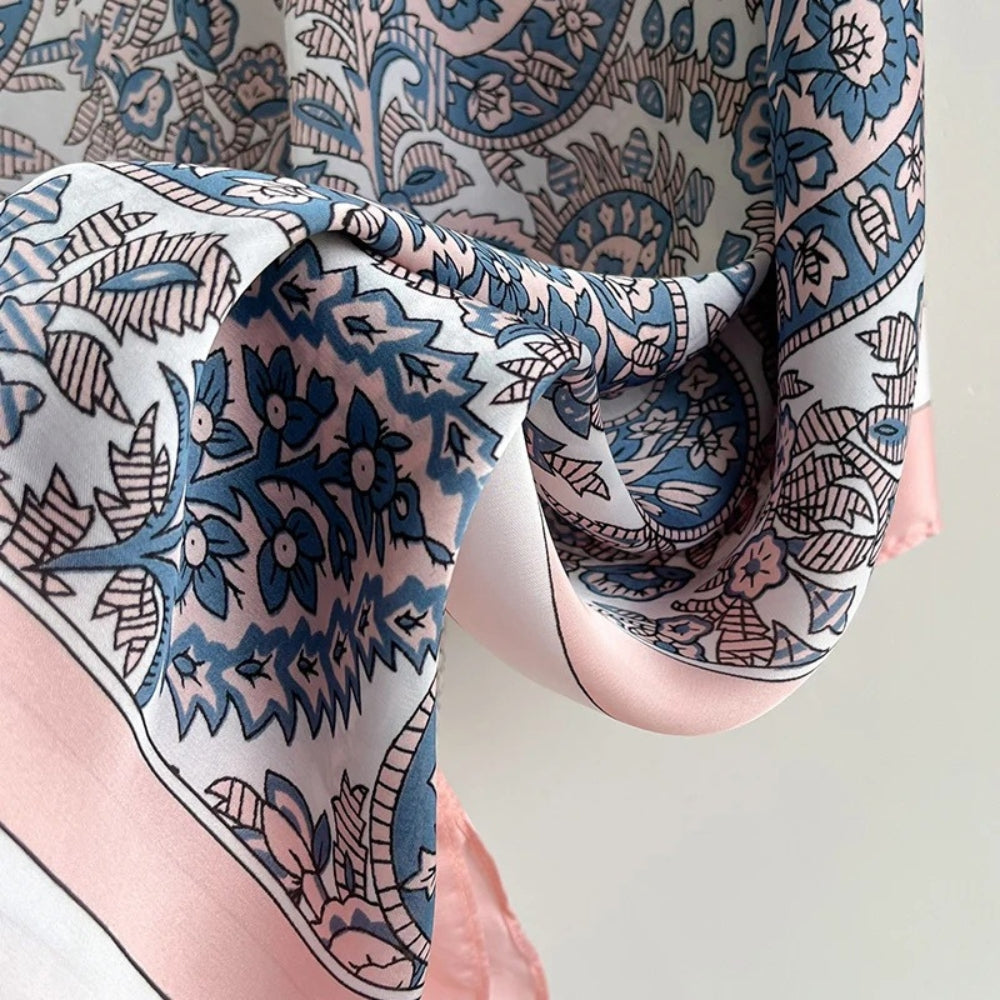 Poncho Léger Femme Motifs Floraux Bleu et Rose vue 2 - Bracksley